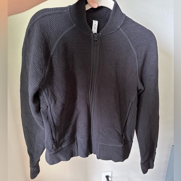 LULULEMON RIBBED ON REPRAT BOMBER - Picture 6 of 9